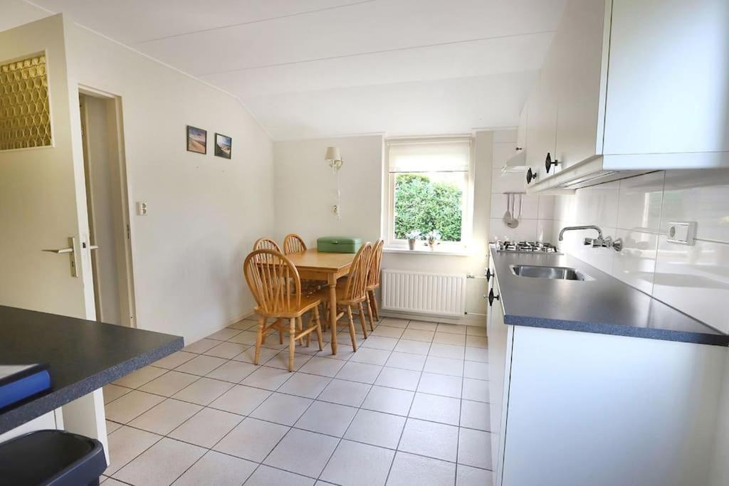 Grijpskerkseweg 3 Voorhuis Оосткапелл Экстерьер фото
